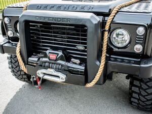 land rover james bond