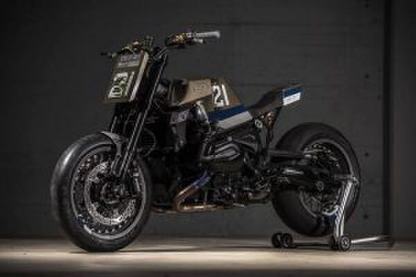 BMW R1200R