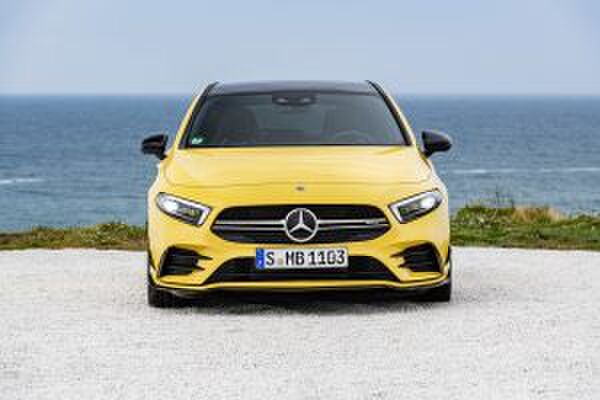 mercedes-amg a 35