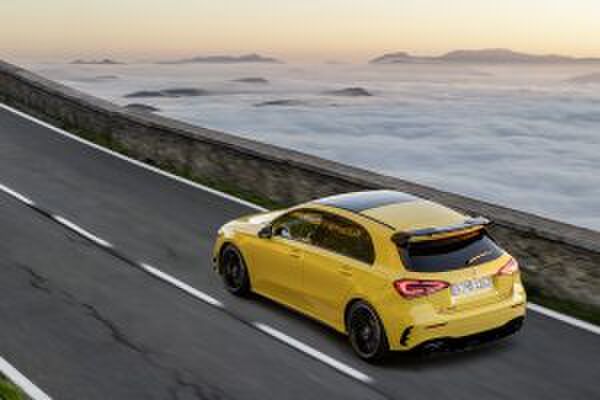 mercedes-amg a 35