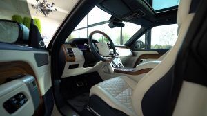 Range Rover SV Coupé