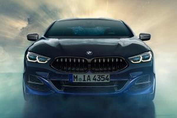 BMW M850i xDrive Coupe Night Sky