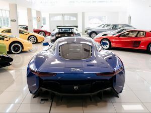 Jaguar C-X75 Supercar stuntcar James Bond Spectre Gewoonvoorhem
