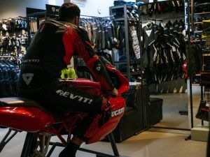 Biker Outfit motorkleding REV'IT! Revit one-piece motorpak