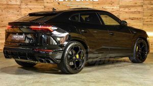Hakim Ziyech Lamborghini Urus 1