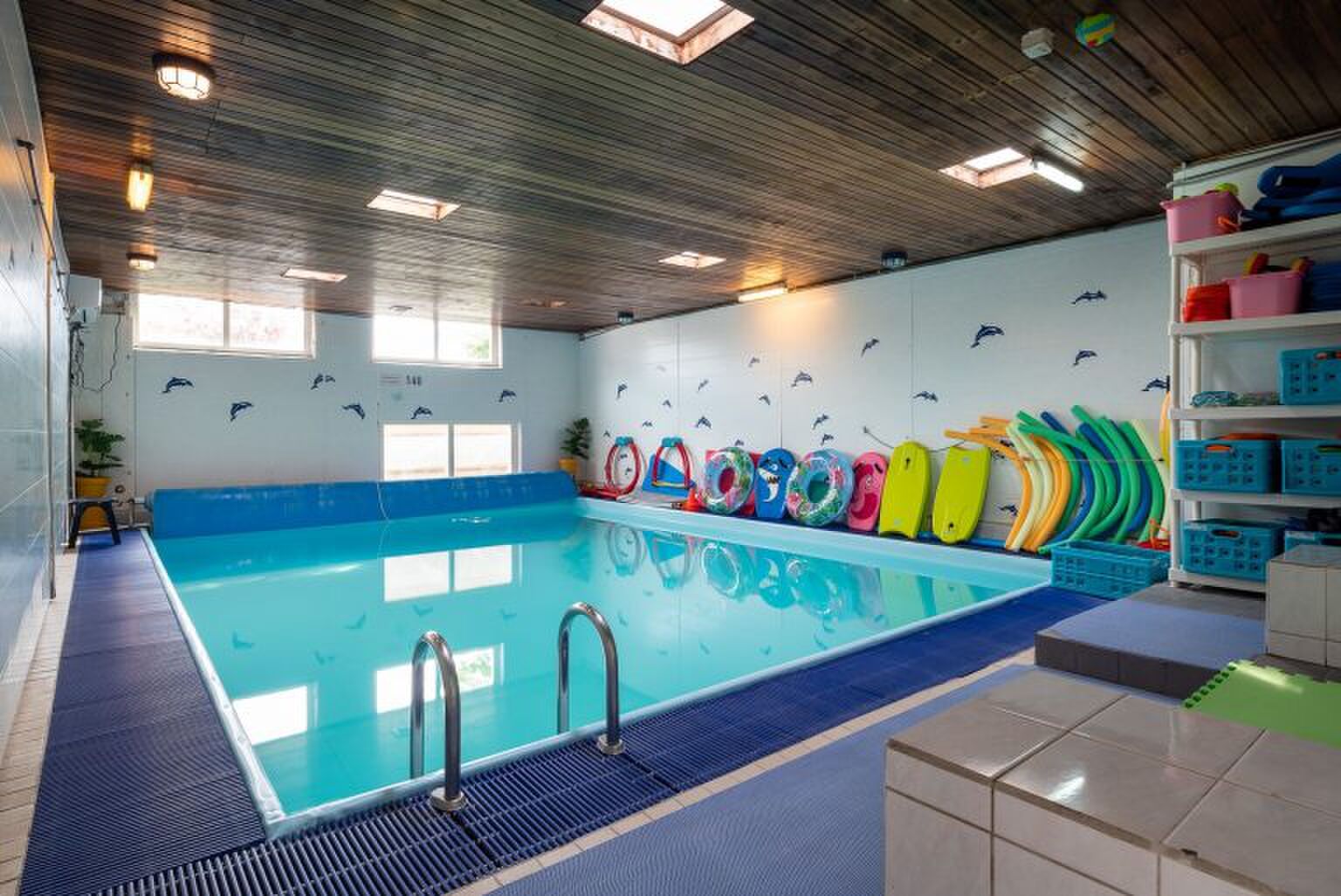 huis met zwemschool 67