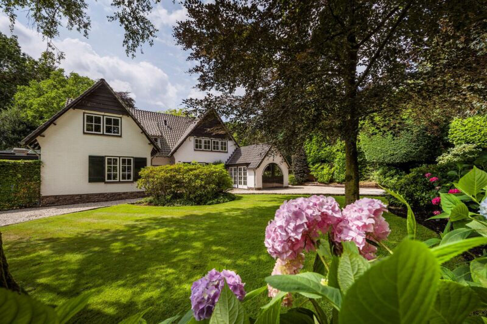 villa paul de leeuw 32