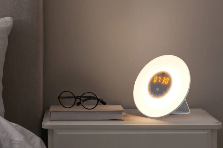 De Wake-up Light wekker van de Action