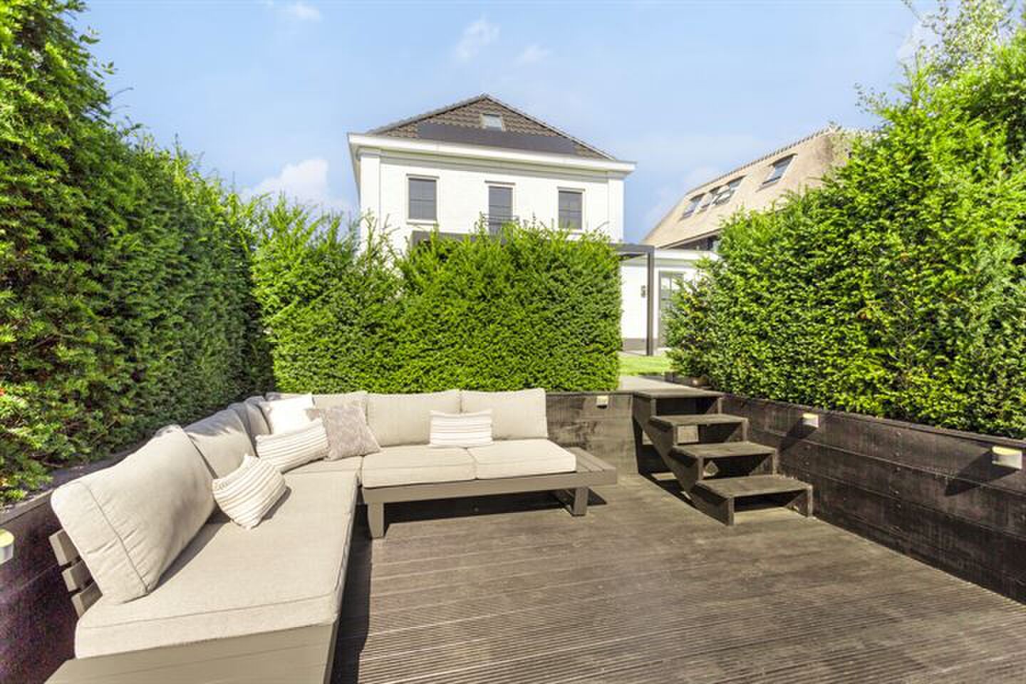 Leontine van Moorsel zet haar villa in Rotterdam te koop