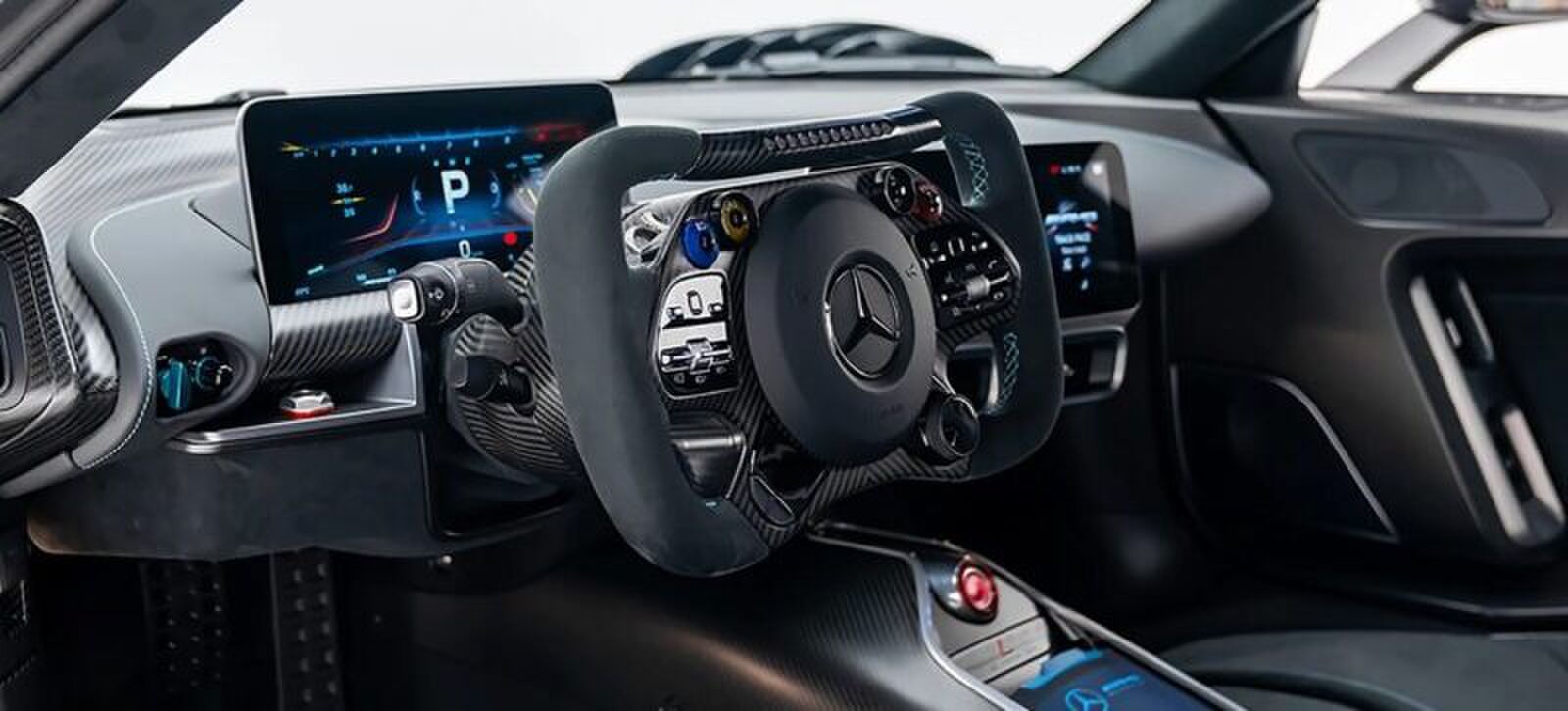  Mercedes AMG One voor bijna vijf miljoen te koop 