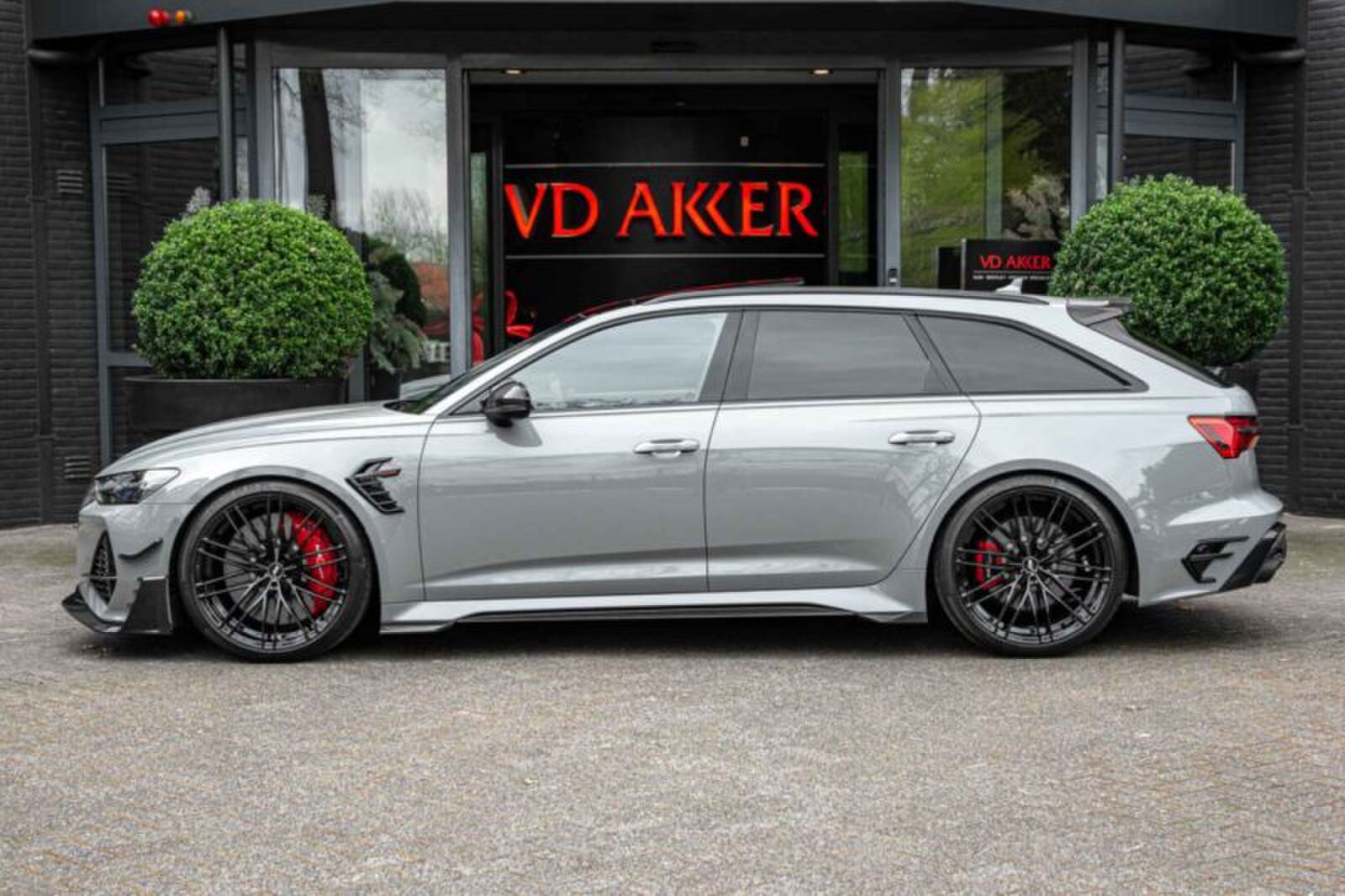 Audi RS6-R ABT