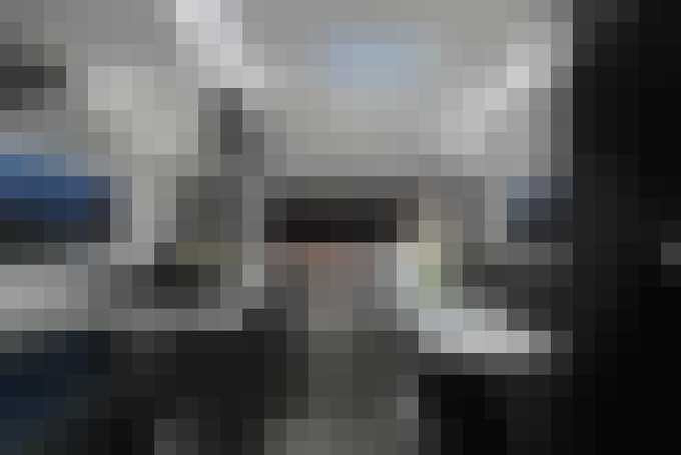 Off-Grid Camper Trailer