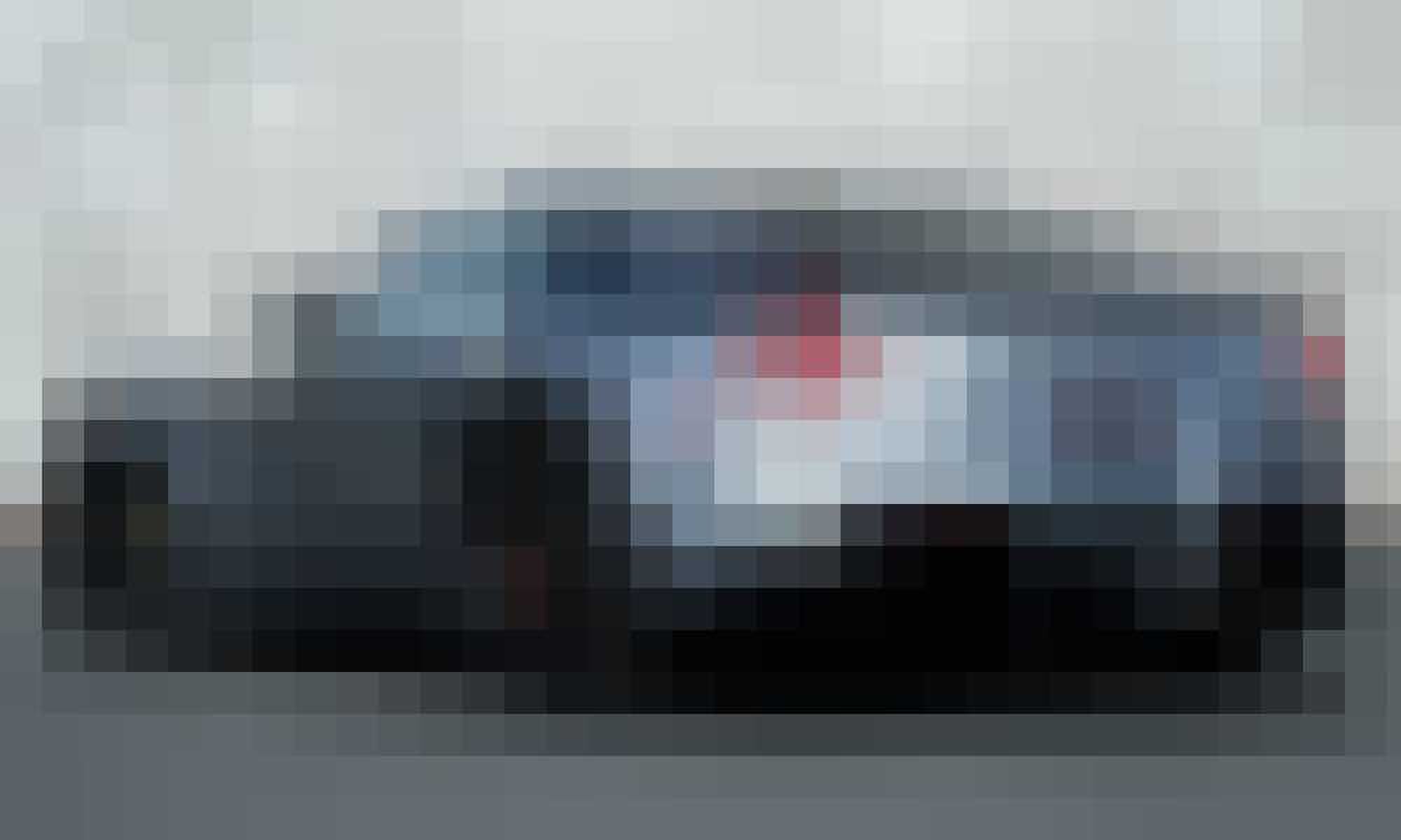 Jason Statham 2014 Ferrari F12 Berlinetta gewoonvoorhem