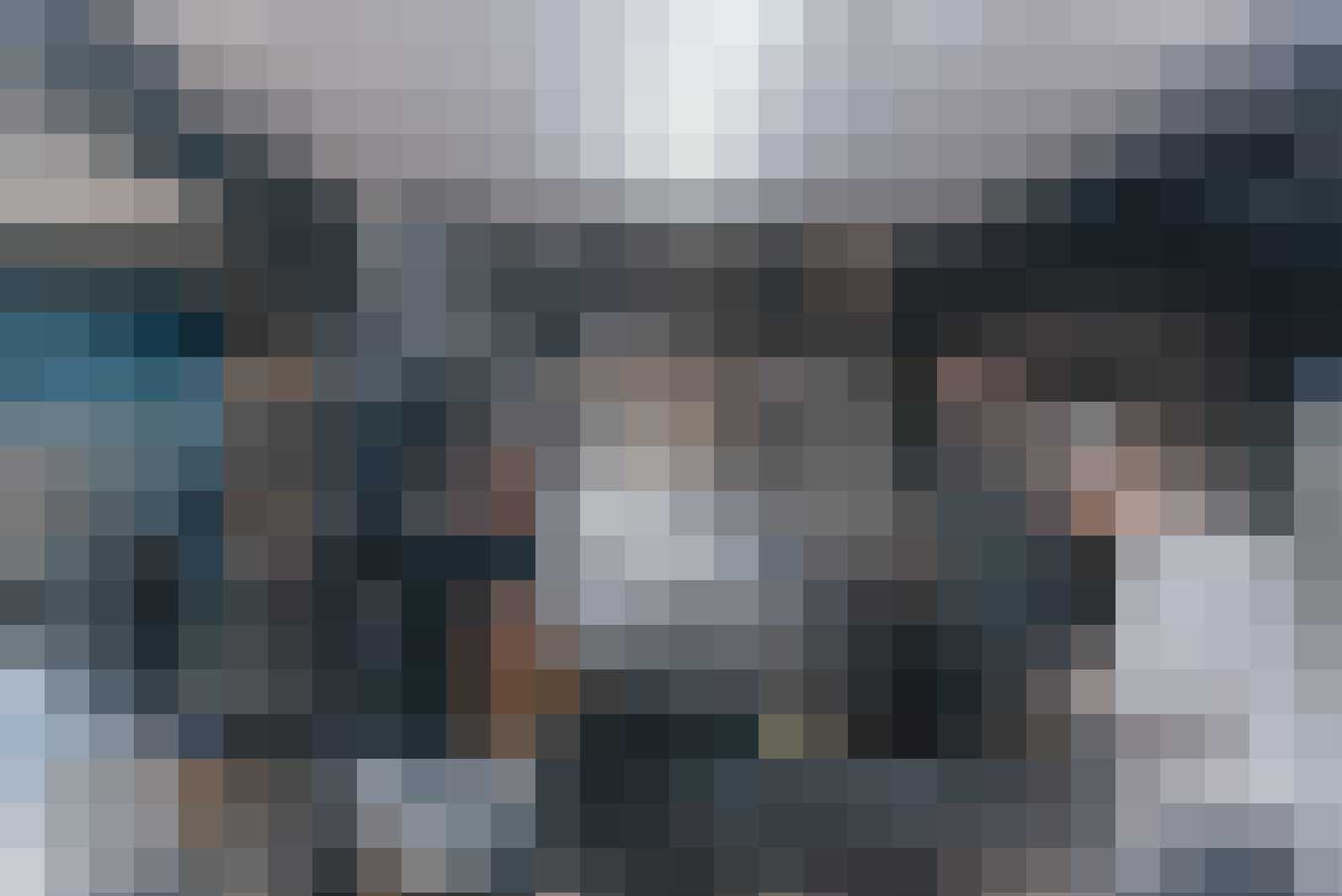 Doorzichtige motor Revival Birdcage