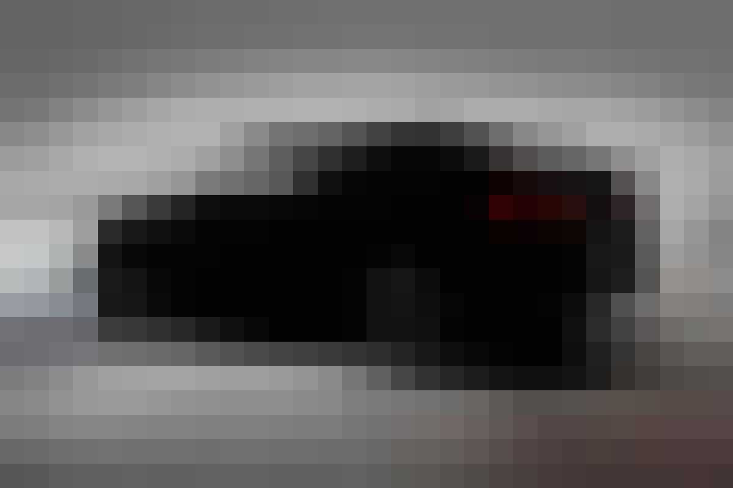 Allerzwartste BMW ooit