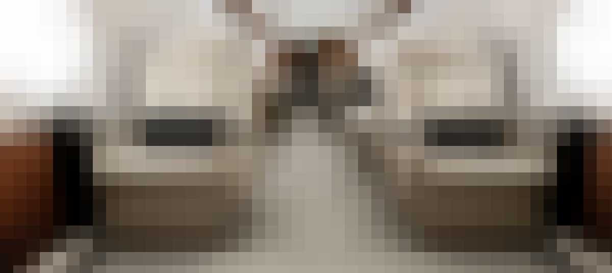 Elon Musk's Priv&eacute;jet