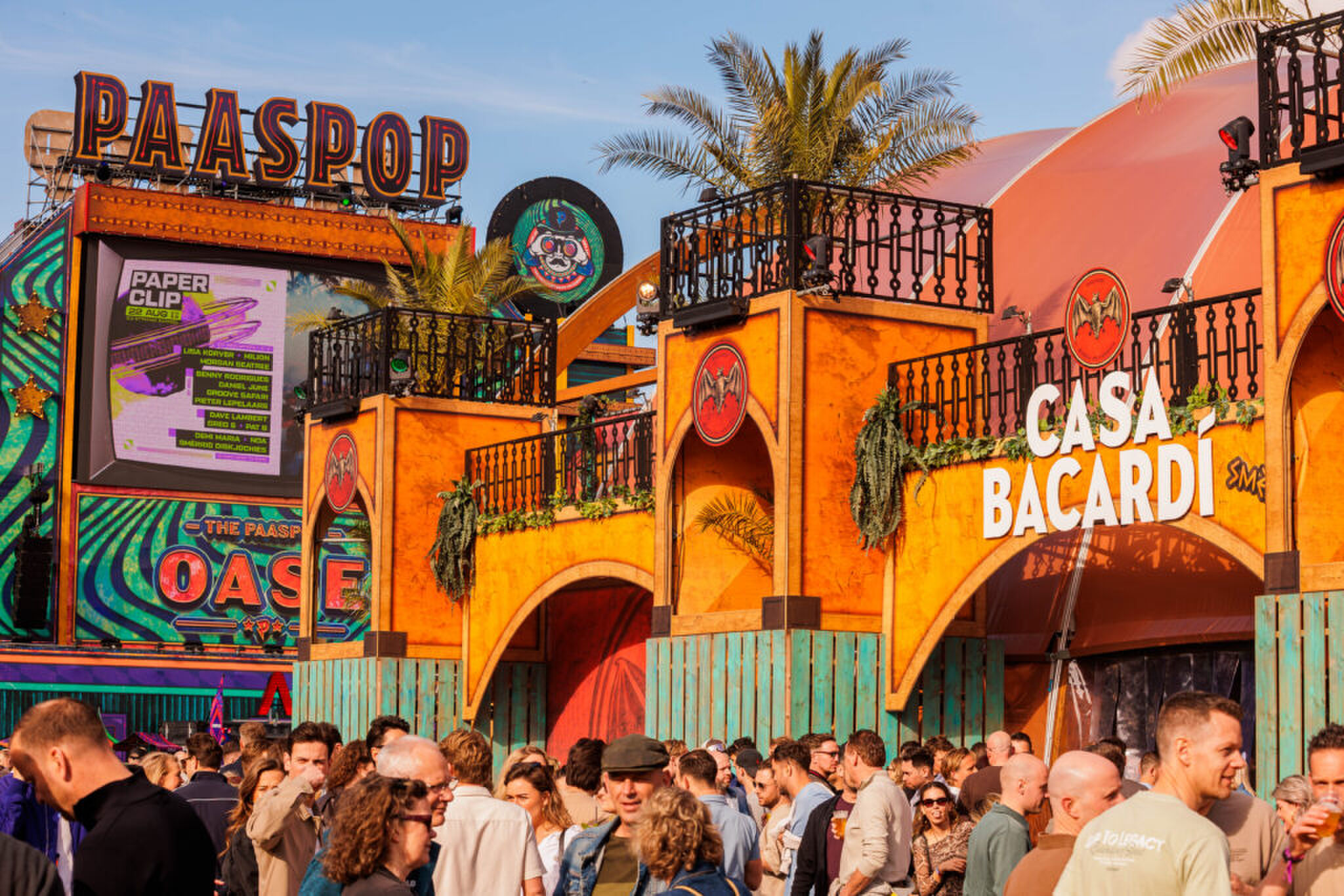 BACARD&Iacute; X PAASPOP