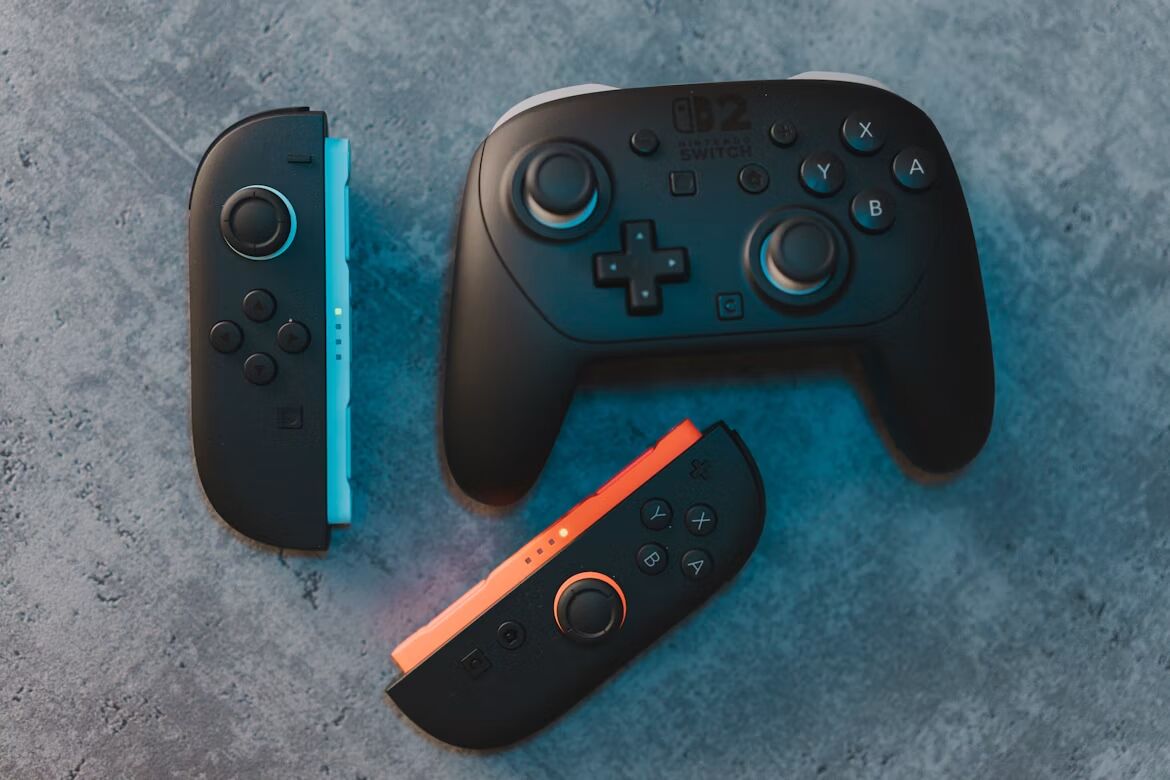 Nintendo controllers, die in het 40 jarige jubileum een Zelda tint krijgen