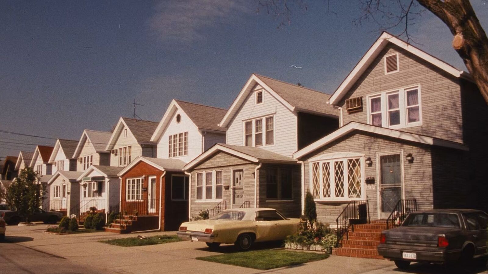De straat waar het Sdider-man huis staat in Queens