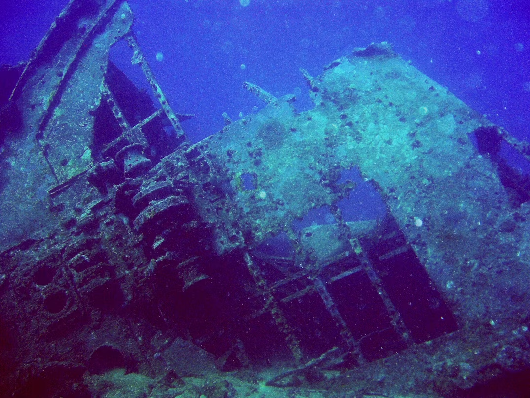 Een gezonken boot zoals de titanic