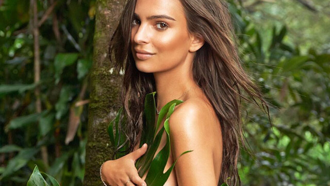 Illustratie voor: Emily Ratajkowski staat weer in de SI Swimsuit!