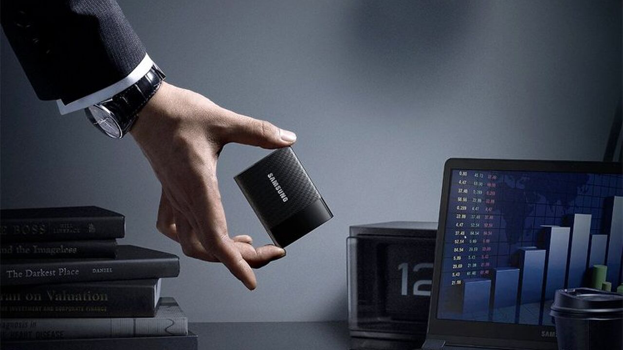 Illustratie voor: De Samsung T1 SSD is zo groot als een visitekaartje