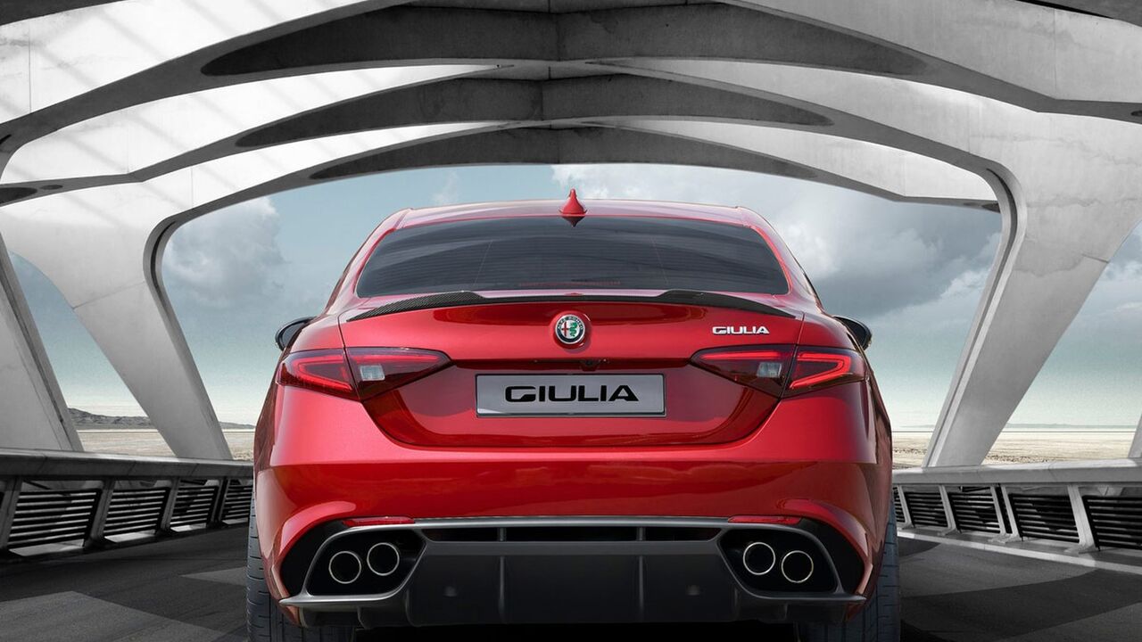 Illustratie voor: Daar is ‘ie eindelijk: De Alfa Romeo Giulia