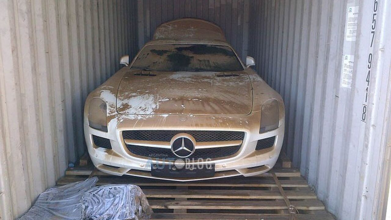 Illustratie voor: Deze man heeft voor 260.000 euro een Mercedes SLS AMG besteld, maar nooit gekregen!!