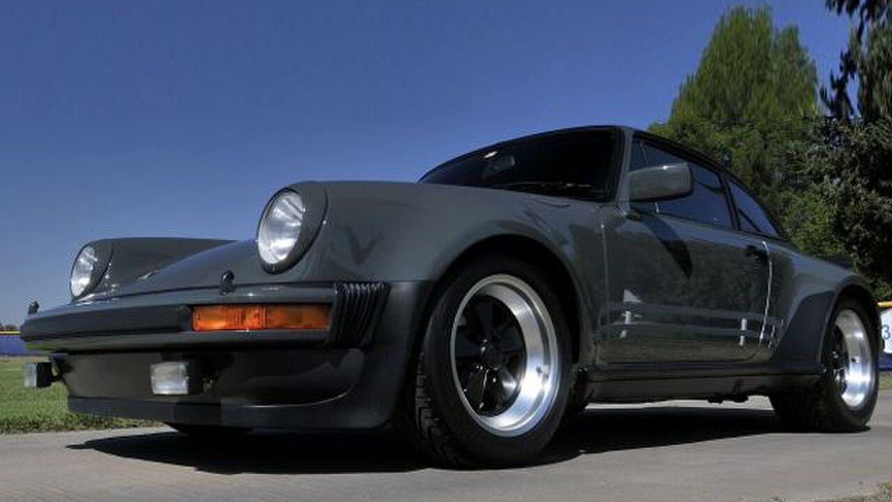 Illustratie voor: $1.95 miljoen dollar voor deze prachtige Porsche