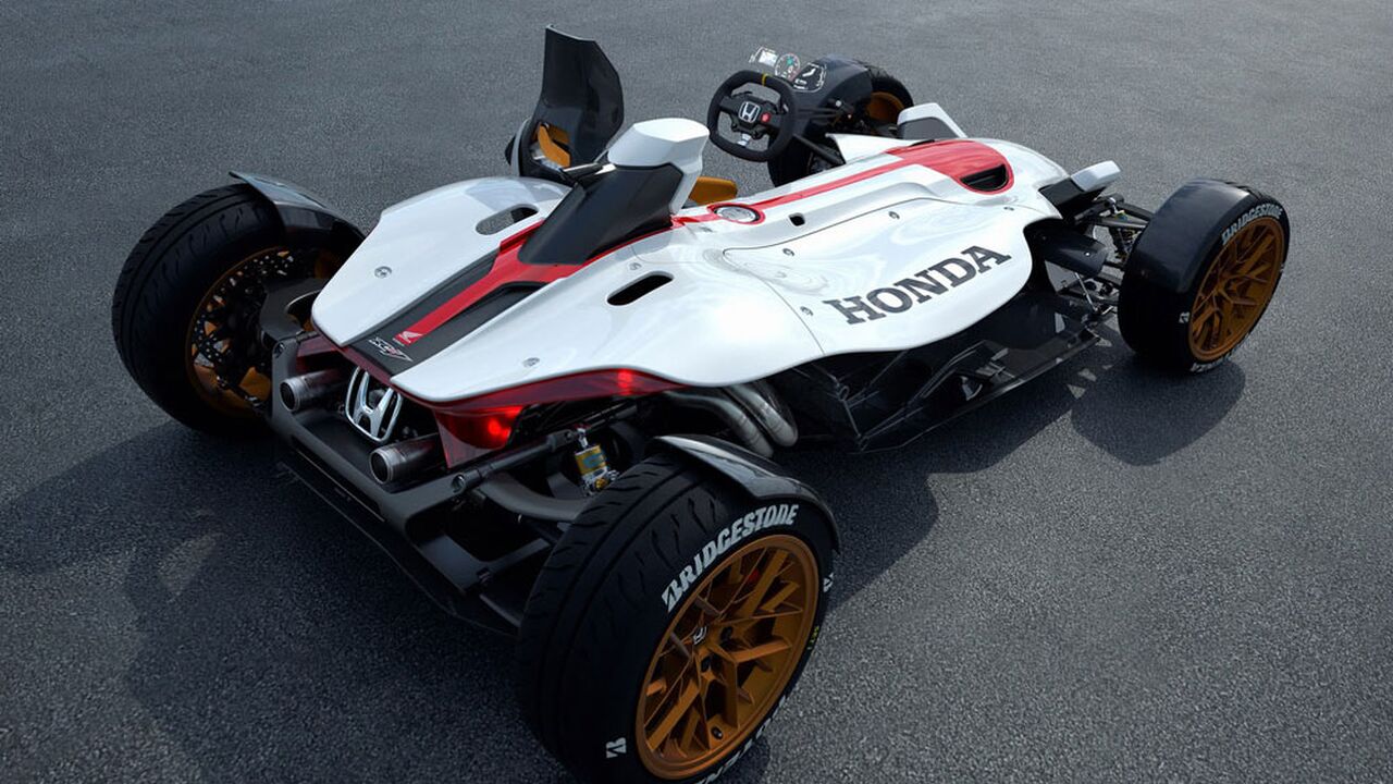 Illustratie voor: De Honda Project 2&4 is een soort van kart met de power van een MotoGP-motor