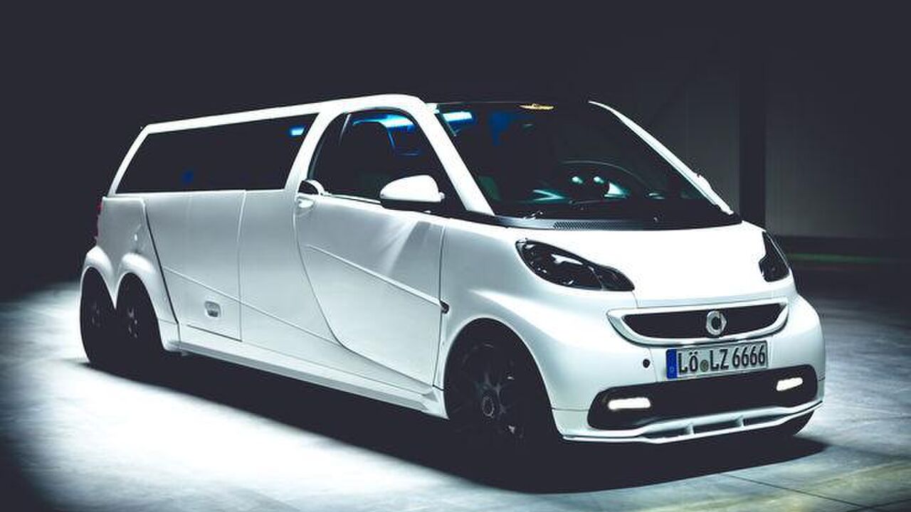 Illustratie voor: Ooit een Smart als limousine gezien?