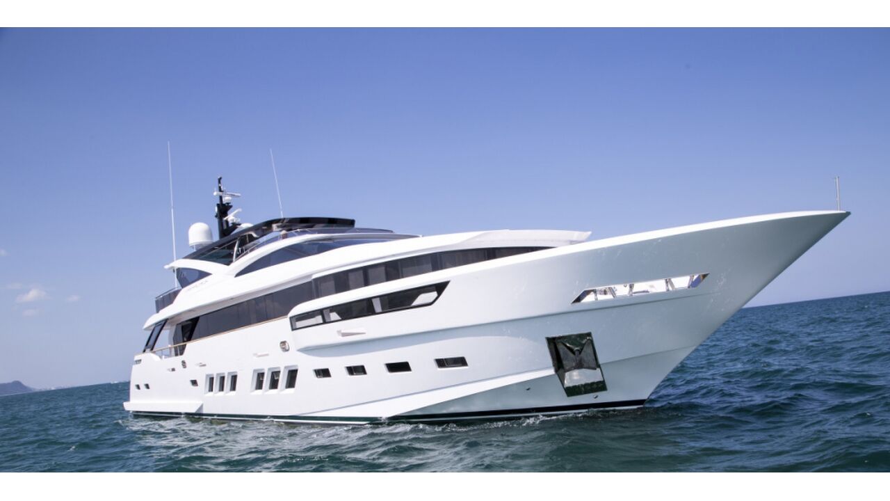 Illustratie voor: Alleen maar luxe op het jacht Dreamline 34