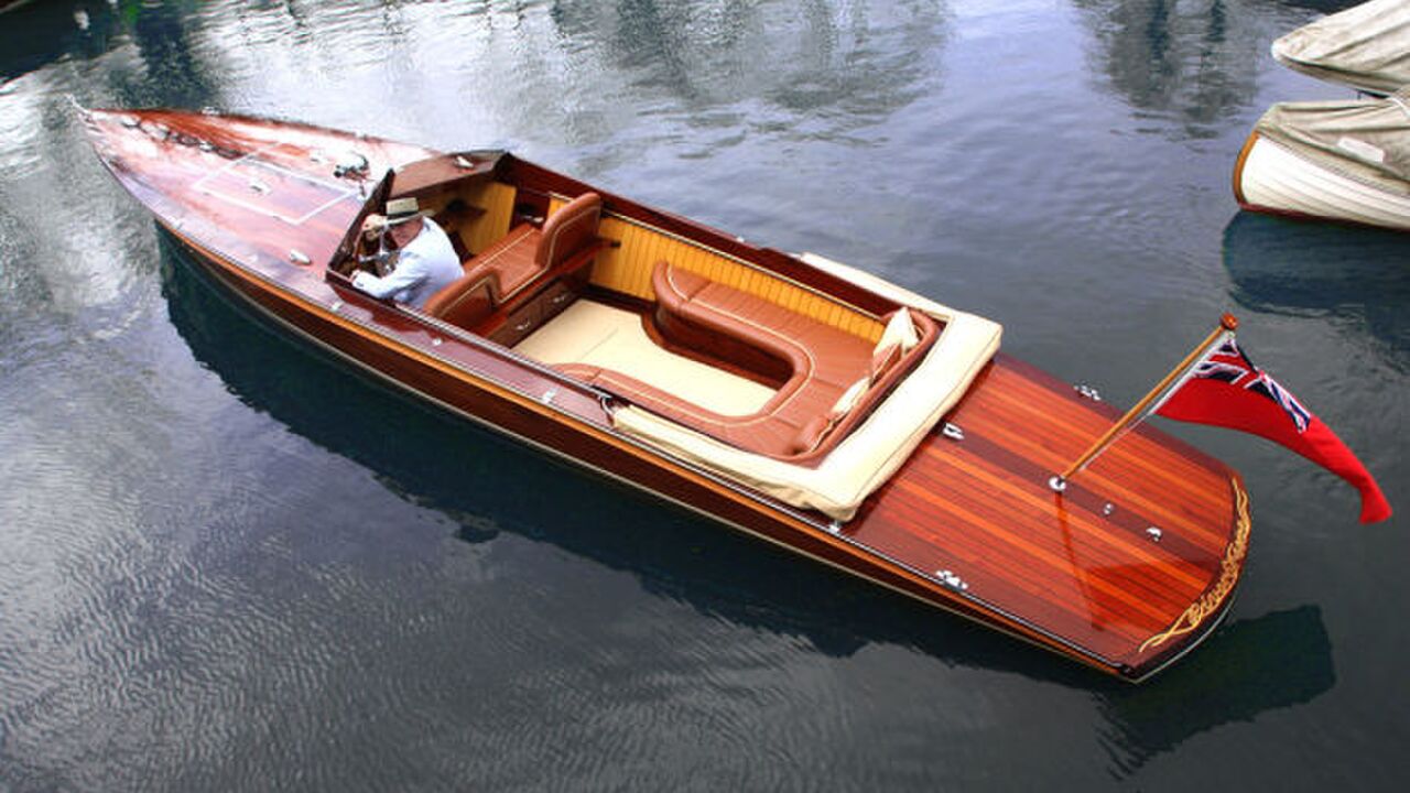 Illustratie voor: Populaire autodesigner van McLaren heeft een prachtige boot ontworpen!
