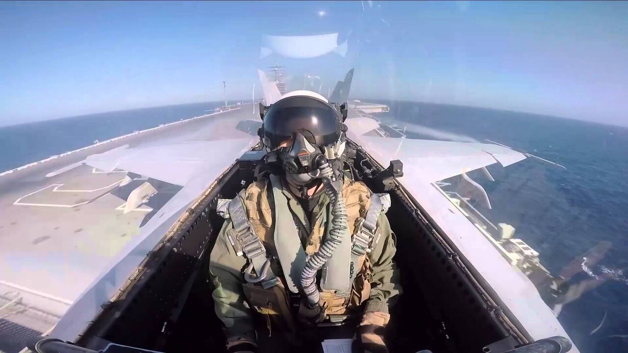 Illustratie voor: Zo gaat het er aan toe vanuit de cockpit van een F18 Hornet