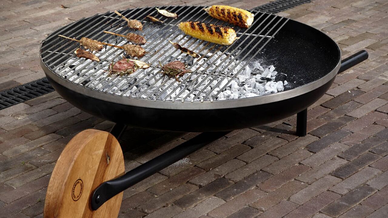 Illustratie voor: Geniaal: een kruiwagen BBQ