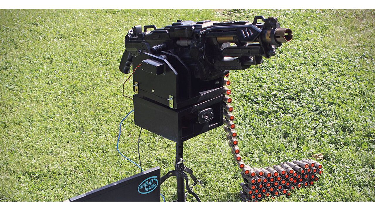 Illustratie voor: Check deze next level automatische NERF vulcan Sentry Gun