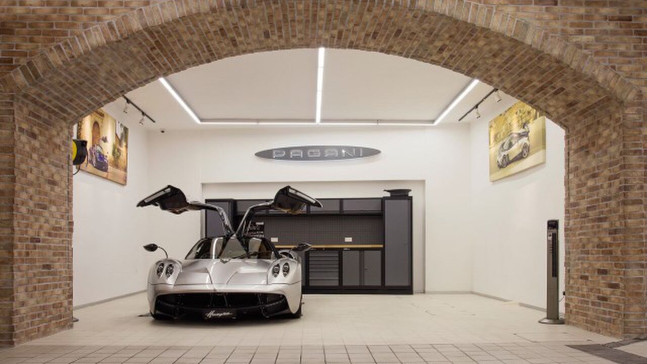 Illustratie voor: Binnenkijken in de fabriek van Pagani