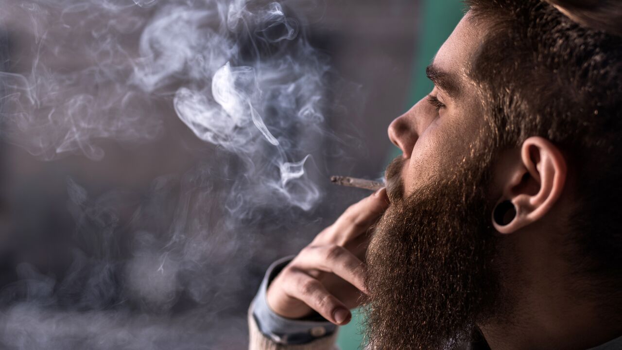 Illustratie voor: Verlaten Amerikaanse stad is gekocht door marihuana bedrijf voor 5 miljoen dollar!