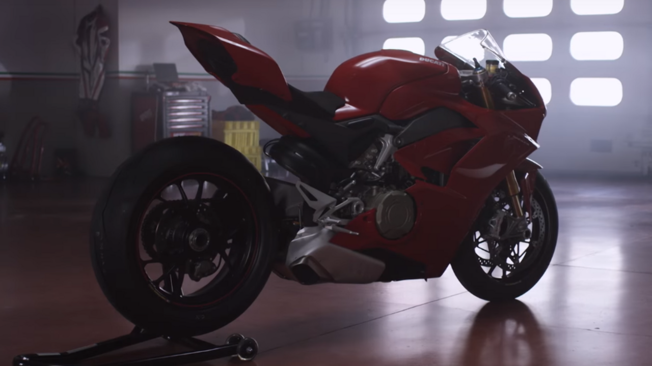 Illustratie voor: De Panigale V4 is ‘s werelds krachtigste straatlegale superbike