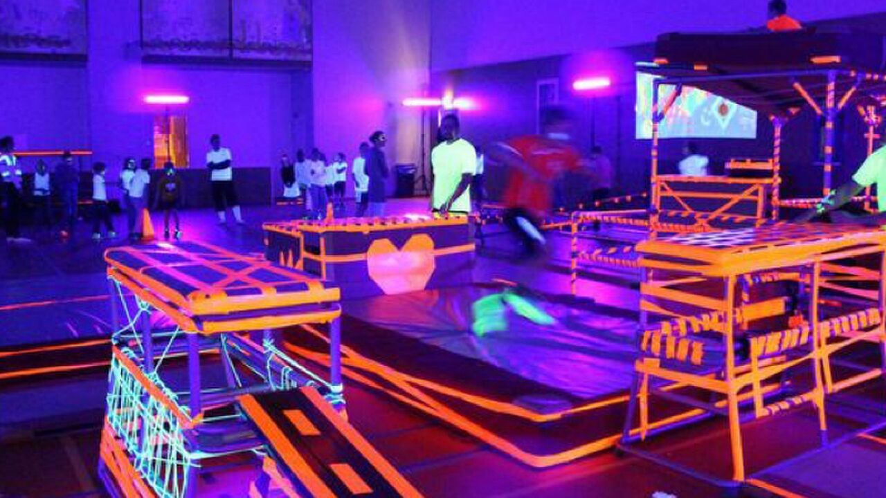 Apenkooien Glow In The Dark Groningen