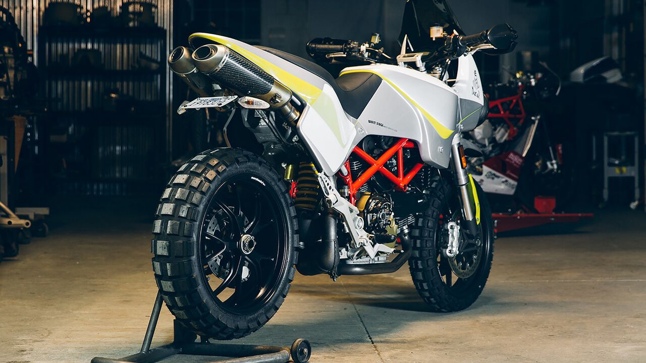 Illustratie voor: Deze custom Ducati Hypermotard is geinspireerd op de Dakar Rally