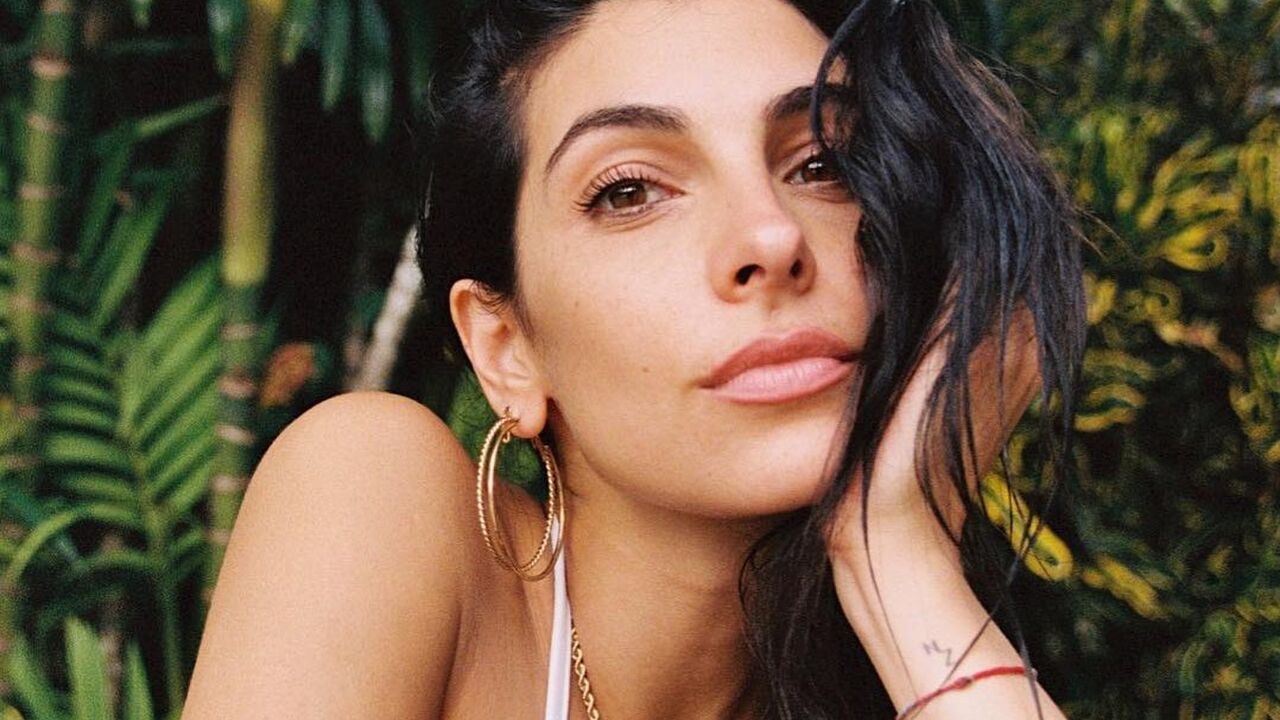 anna nooshin