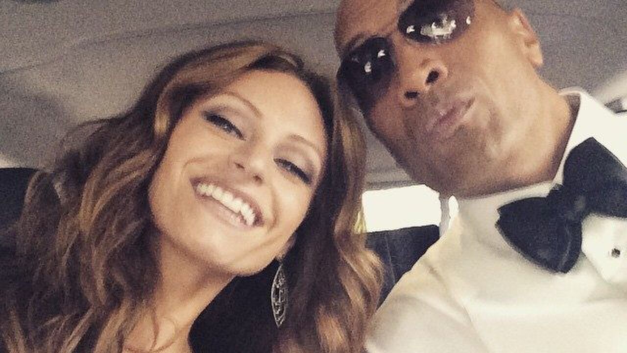 vrouw van dwayne johnson
