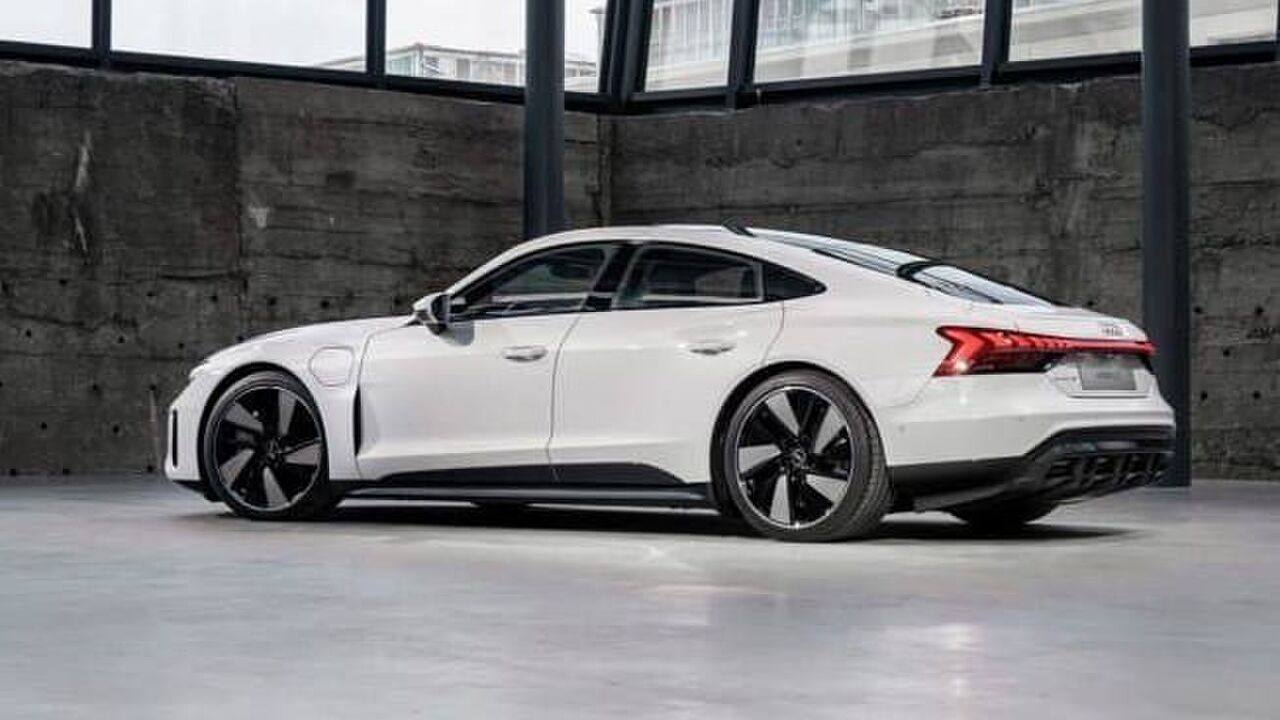 Illustratie voor: De eerste beelden van de nieuwe Audi e-tron GT