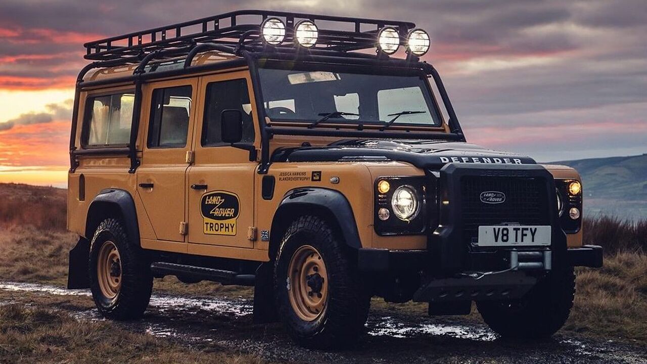Land Rover Defender