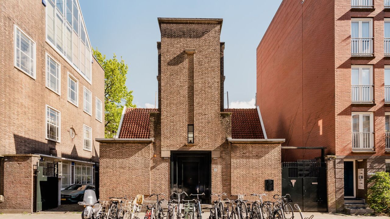 Illustratie voor: Deze unieke woning in Amsterdam staat nu voor miljoenenbedrag te koop