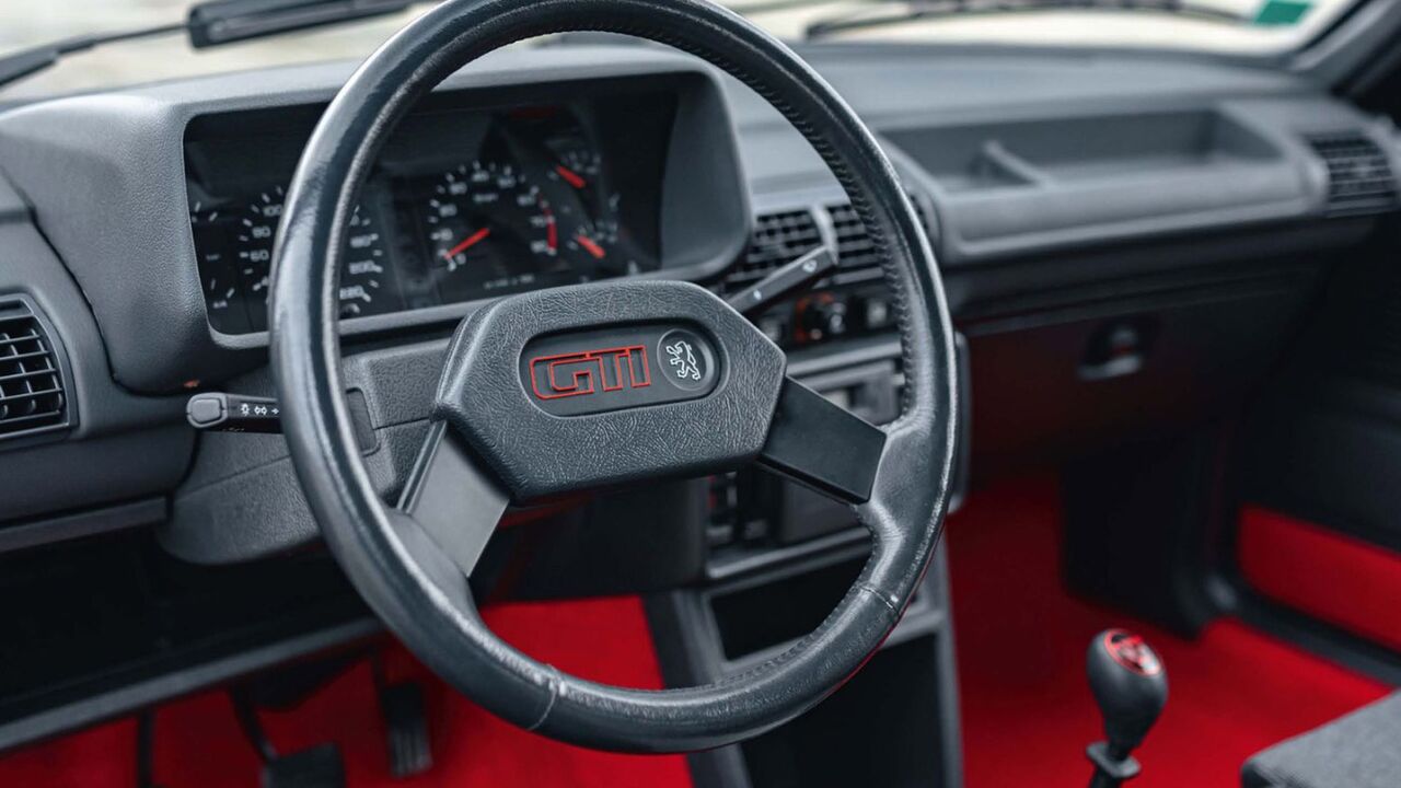 Peugeot 205 GTI veiling verkocht