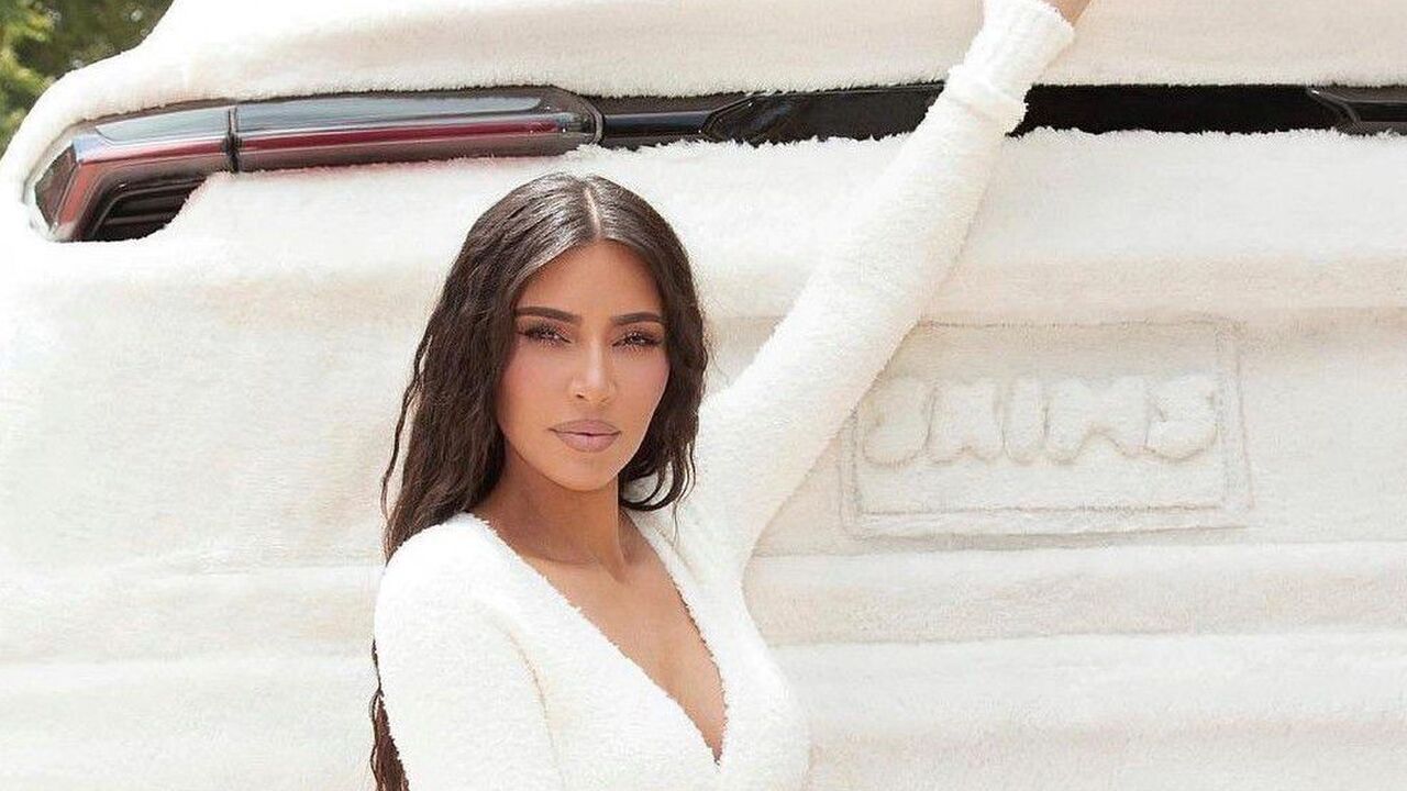kim kardashian ferrari