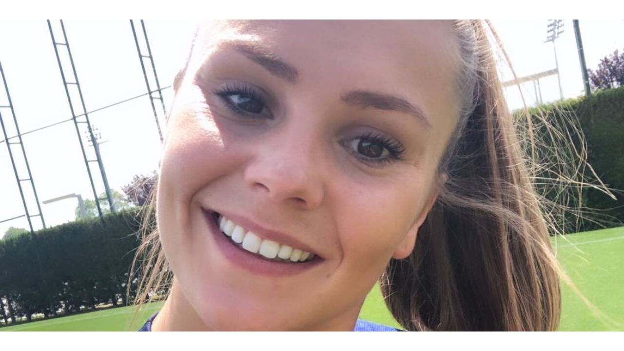 salaris Lieke Martens