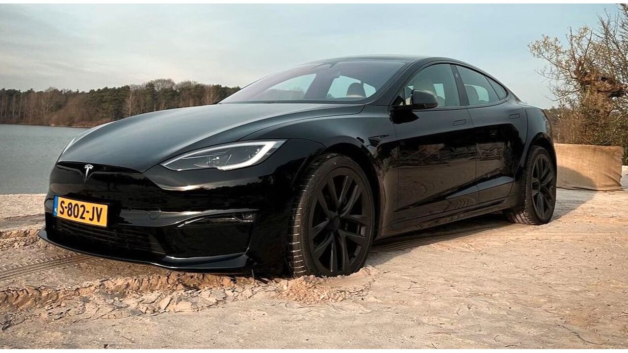 nieuwe auto Joel beukers Tesla model s plaid